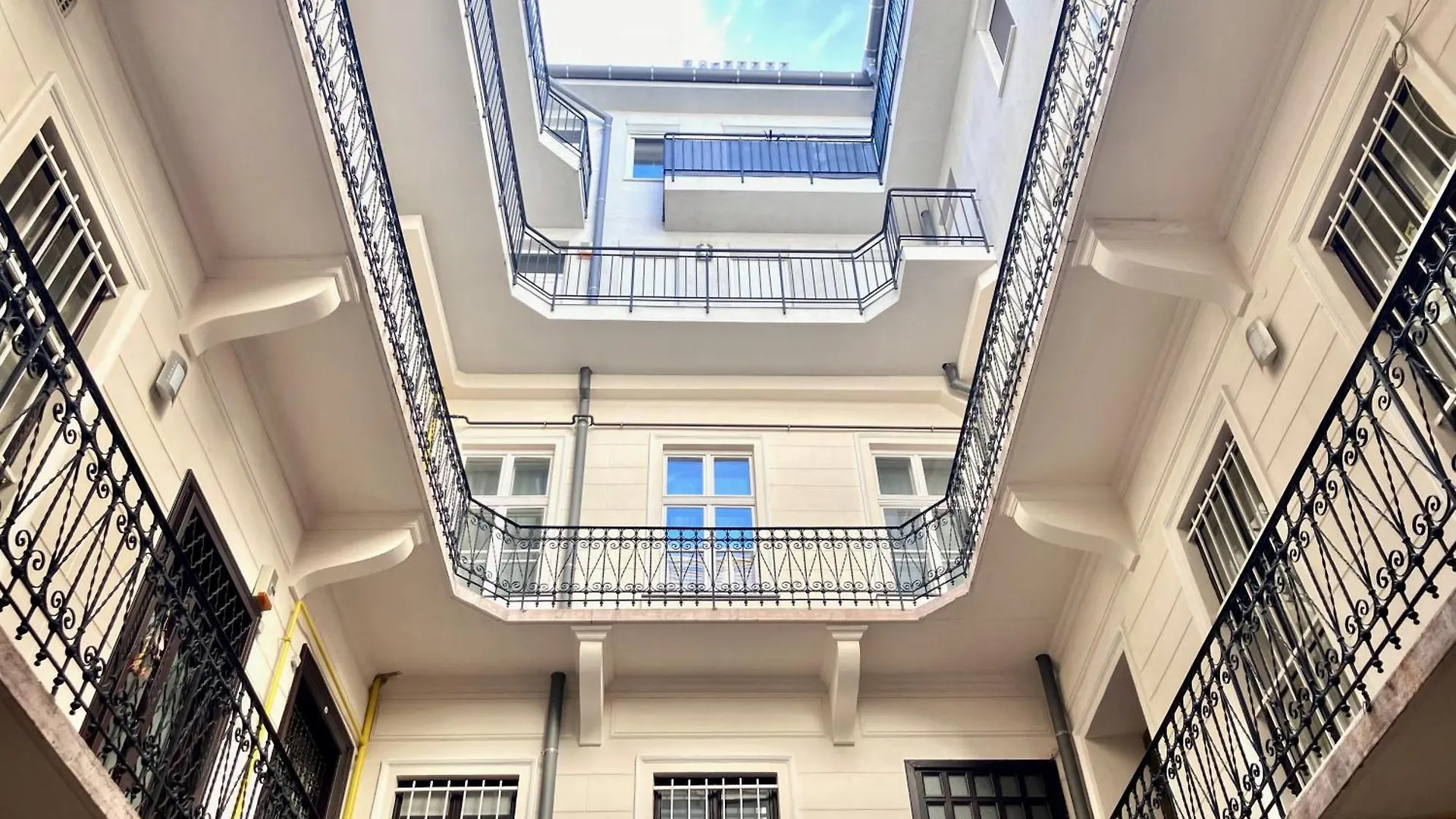 Paulay Design Apartment Budapest